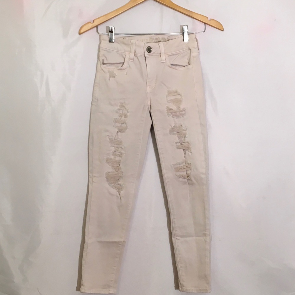 NEVER USED! Faux ripped light pink jeans